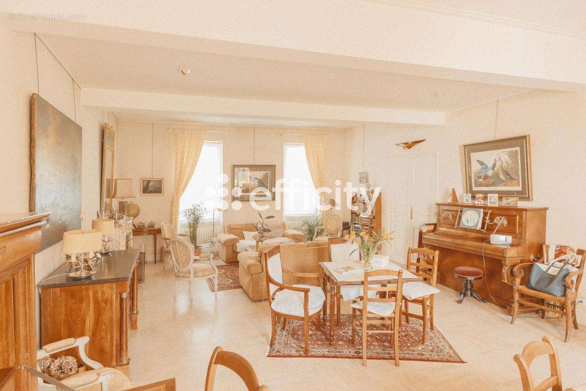 Maison à LA ROCHELLE