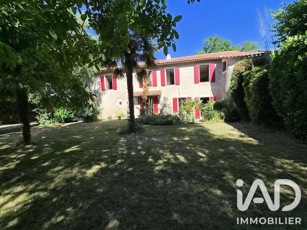 Photo 1 - Maison à CELLES-SUR-BELLE
