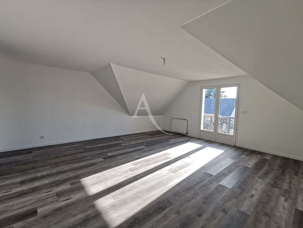 Maison à CHATEAUNEUF-SUR-LOIRE