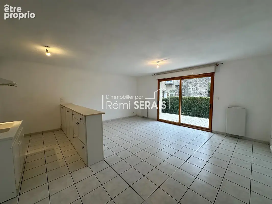 À vendre à flers ? appartement 2 chambres avec terrasse et parking en centre-ville - photo 2