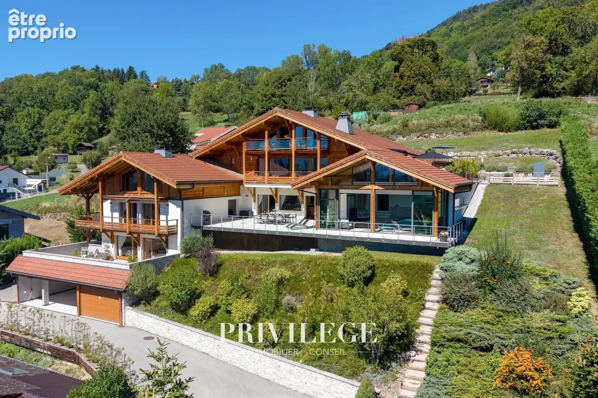 Propriété d’exception avec piscine intérieure, sauna, vue panoramique et gîte indépendant aux portes de Genève - photo 2