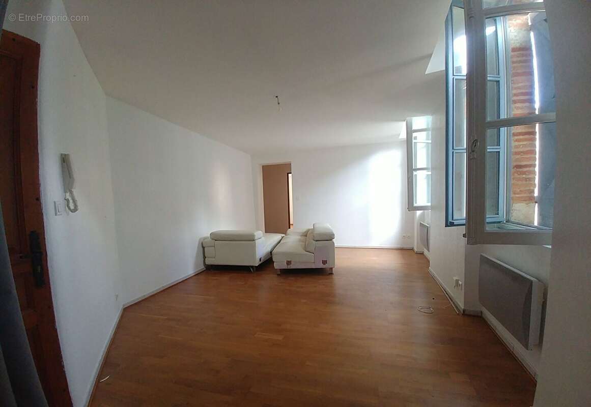 Appartement à CAUSSADE