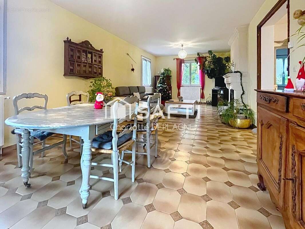 Photo 4 - Maison à CHAMPAGNAC-DE-BELAIR