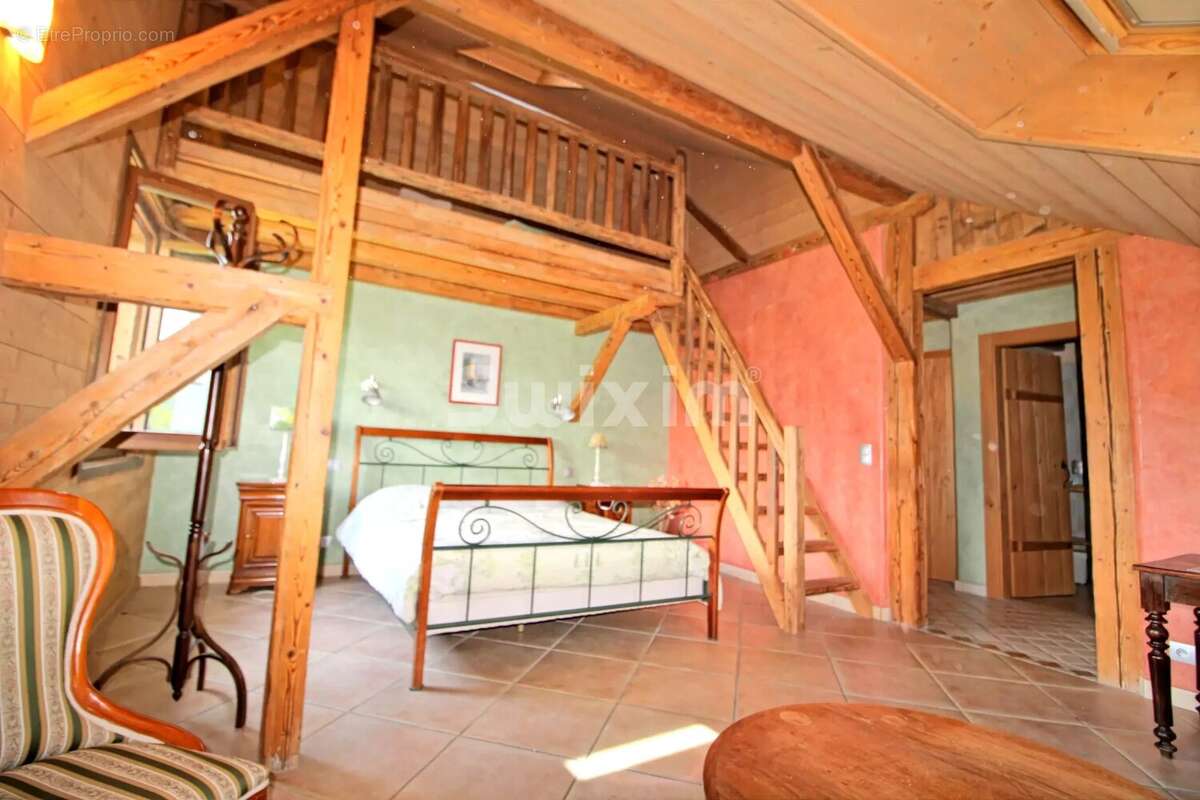 Appartement T5/6 de 147 m² – Ferme rénovée – Vue montagnes – Habère-Poche - photo 7