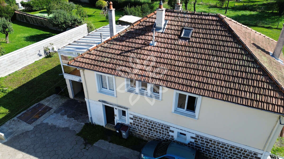 Maison à BRASSAC-LES-MINES