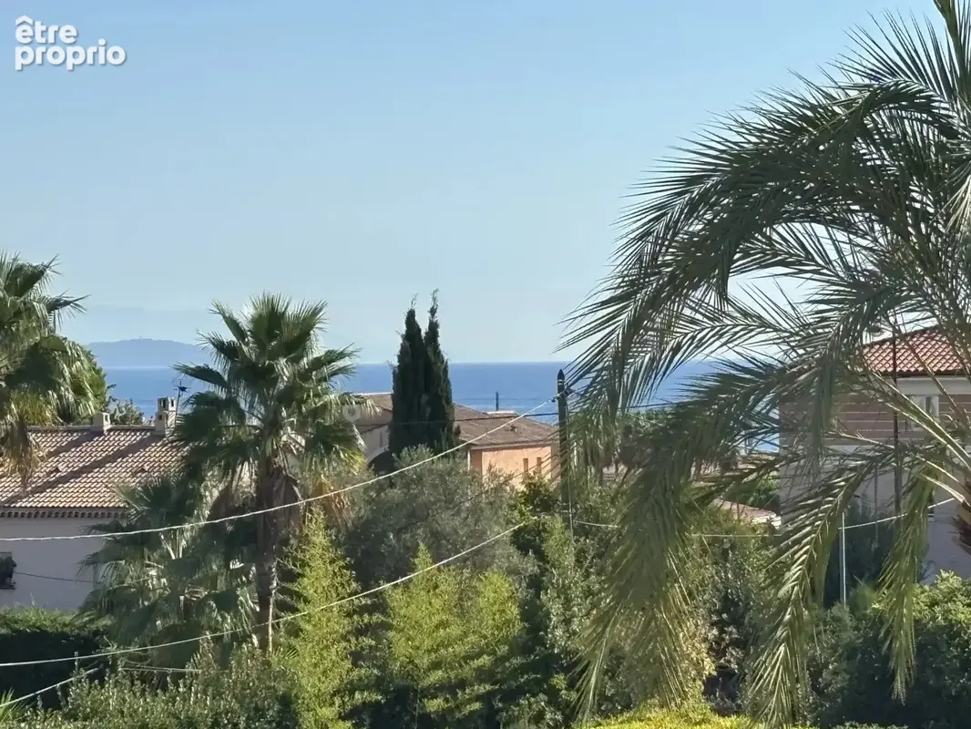 4 pièces résidence calme, petite vue mer et dégagée - photo 21