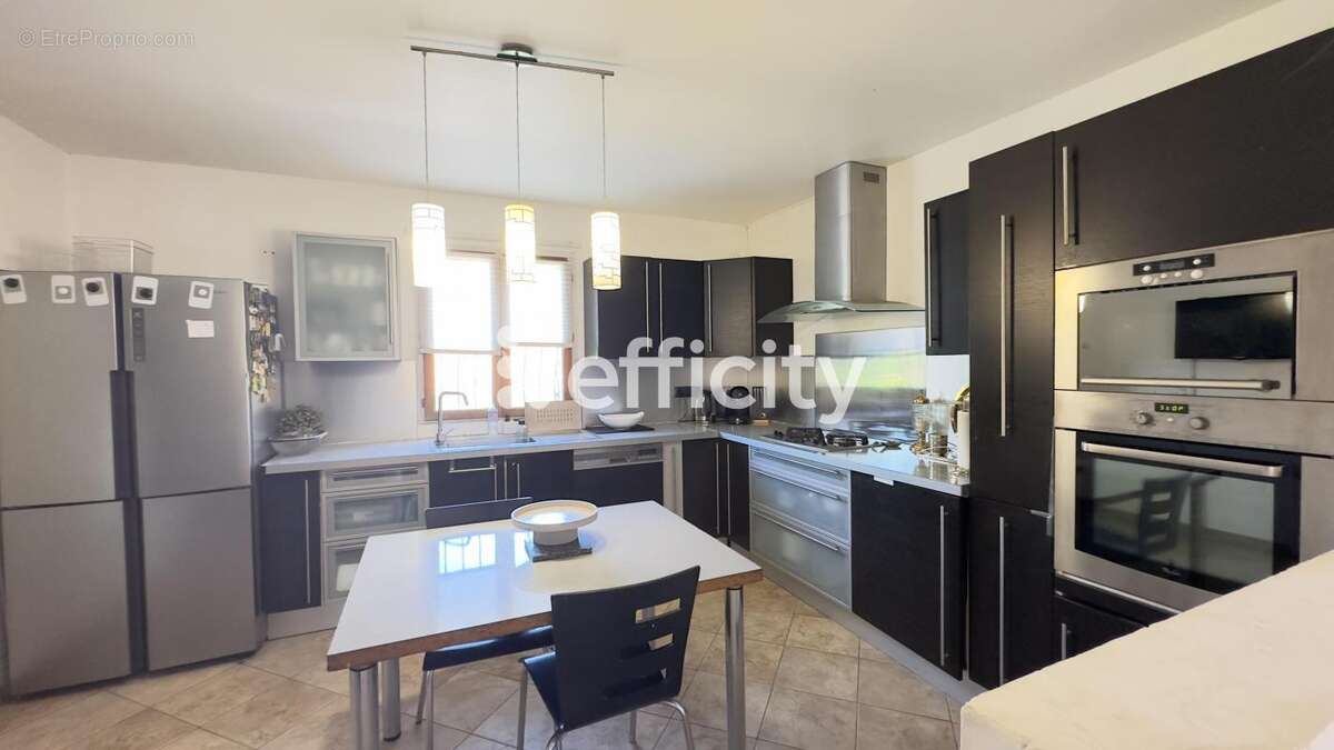 Maison à PONT-SAINT-ESPRIT