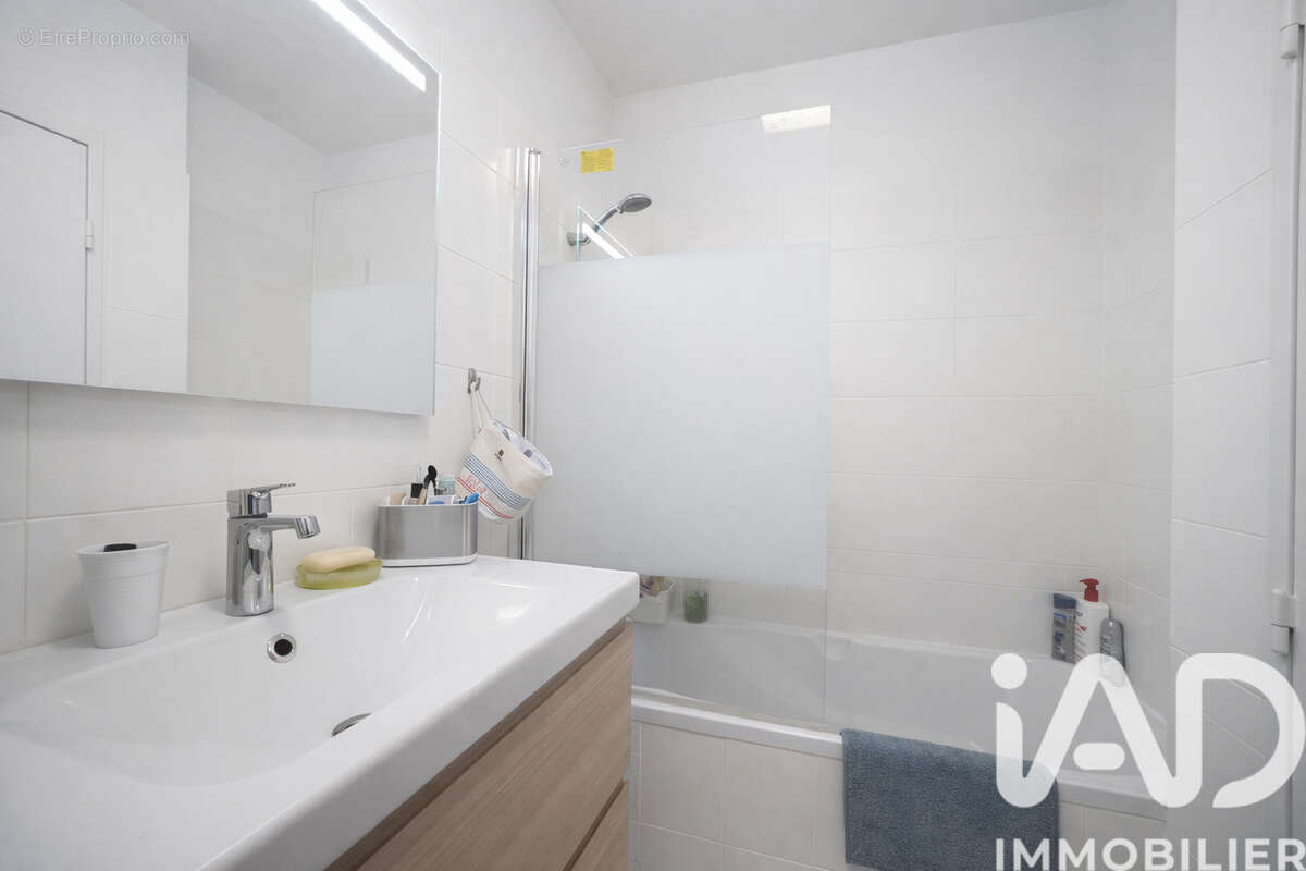 Photo 8 - Appartement à COLOMBES