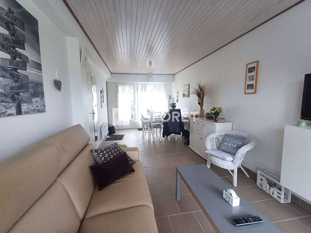 Appartement à CAMIERS