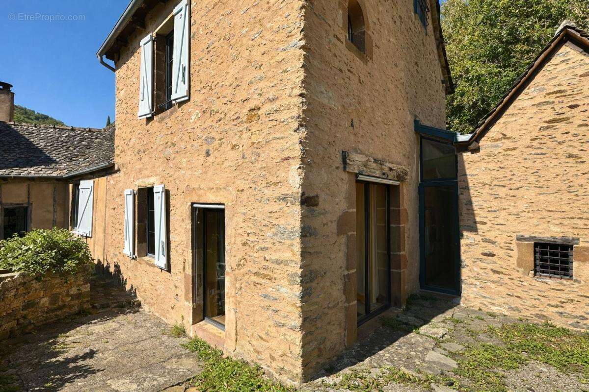 Maison à CONQUES