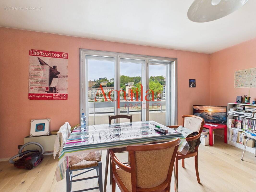 Appartement à LYON-9E