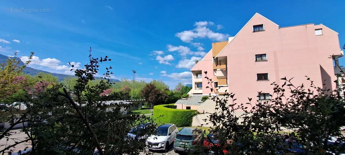 Appartement à ECHIROLLES