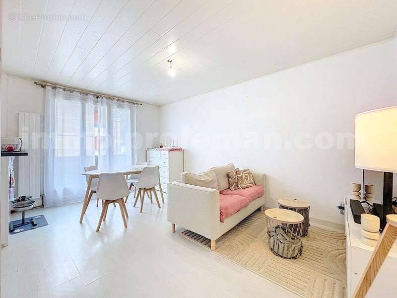 Appartement_T3_SAINT-PIERRE_en_faucigny_PROCHE_FRONTIERE_SUISSE_GENEVE_AUTOROUTE_FRONTALIERS_CALME_PROX_CEVA_CUISINE_OUVERTE_ - Appartement à SAINT-PIERRE-EN-FAUCIGNY