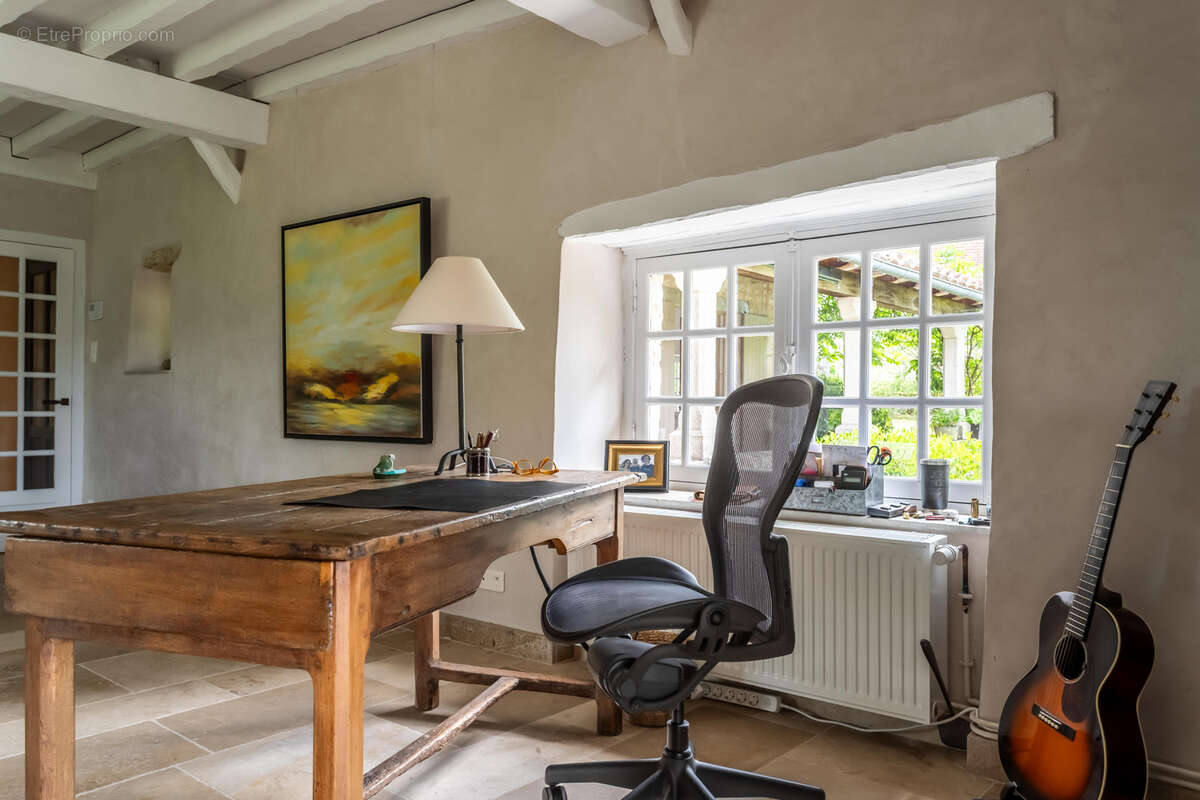 Maison à BAGAT-EN-QUERCY