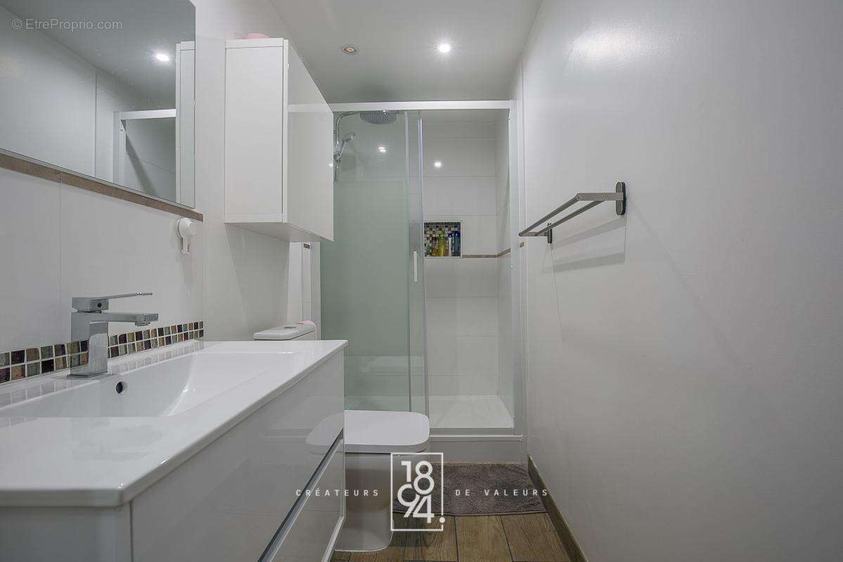 Appartement à MARSEILLE-16E