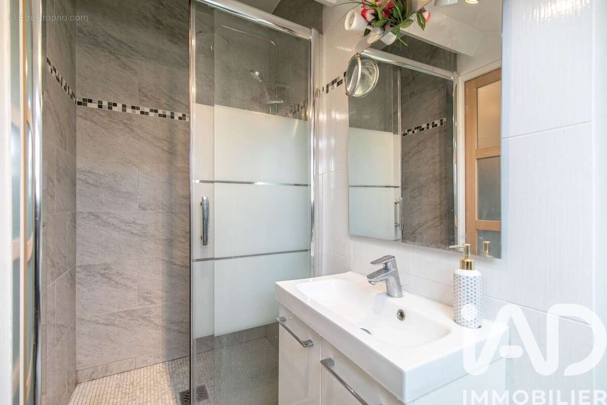 Photo 4 - Appartement à NOGENT-SUR-MARNE