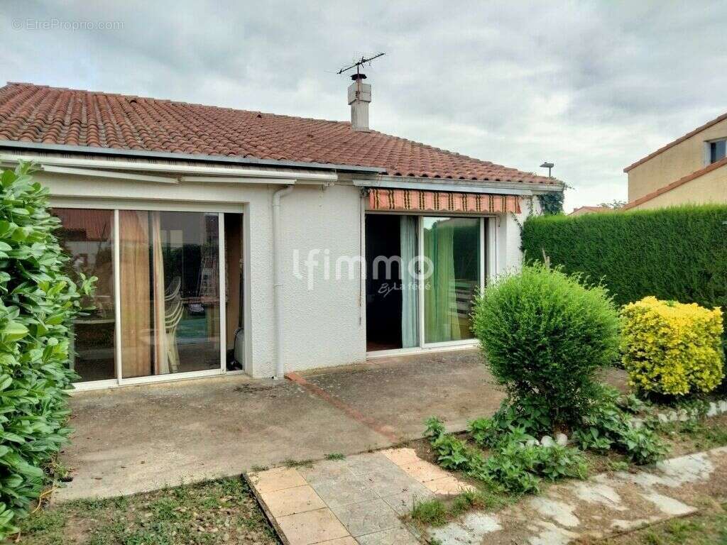 Maison plain pied 2 chambres 75m² - photo 2