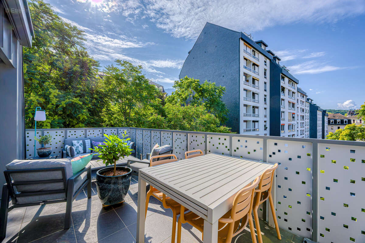Appartement à AIX-LES-BAINS
