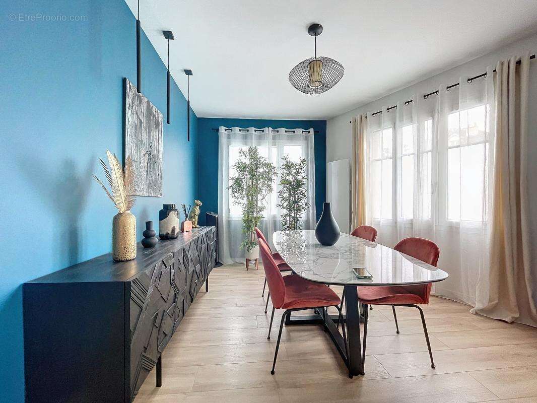 Appartement à BAGNEUX