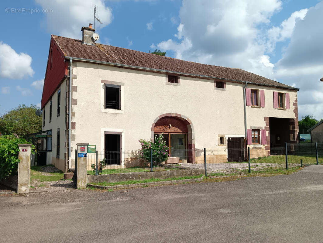 Maison à ORMOICHE
