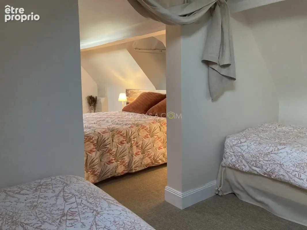 Vouvray  authentique longère rénovée avec piscine et gîtes - photo 9