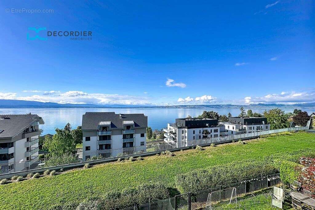 Appartement à EVIAN-LES-BAINS