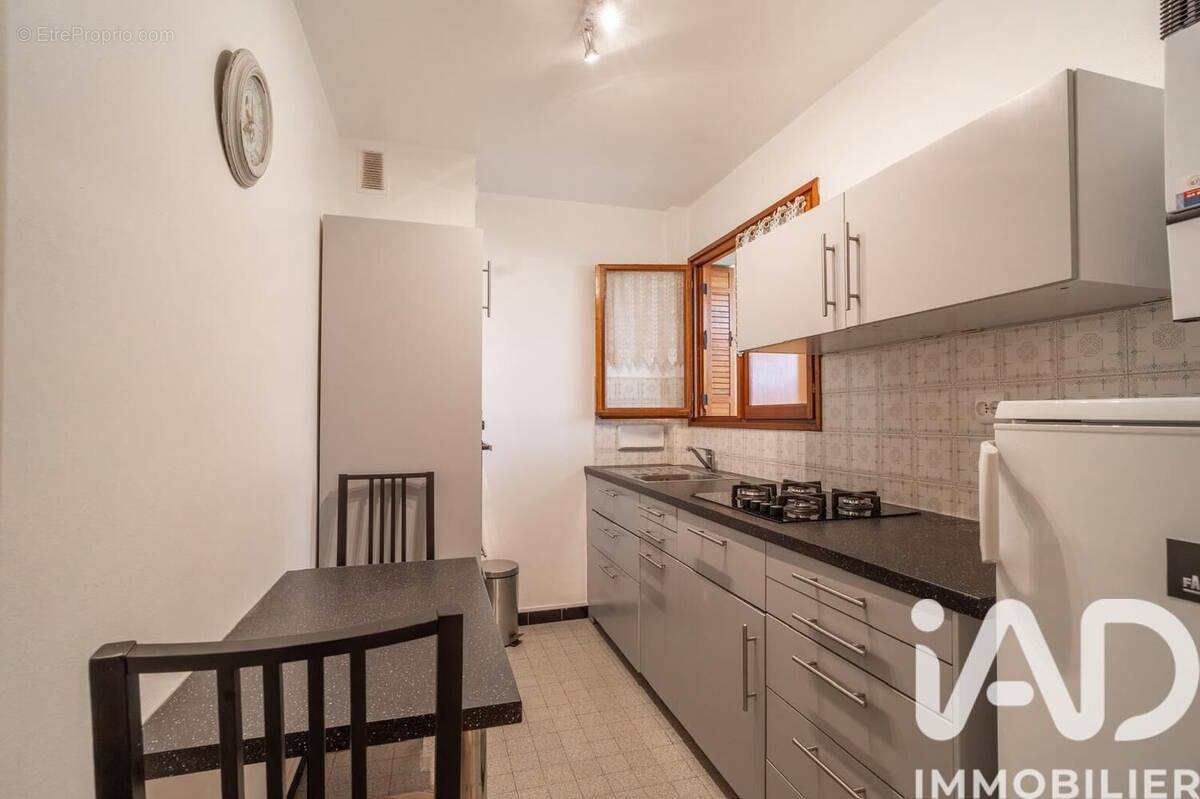 Photo 1 - Appartement à BORMES-LES-MIMOSAS