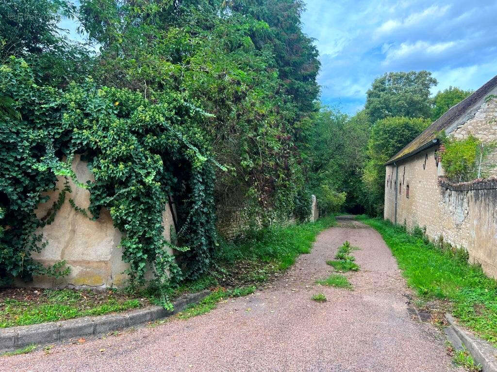 Maison à JOIGNY