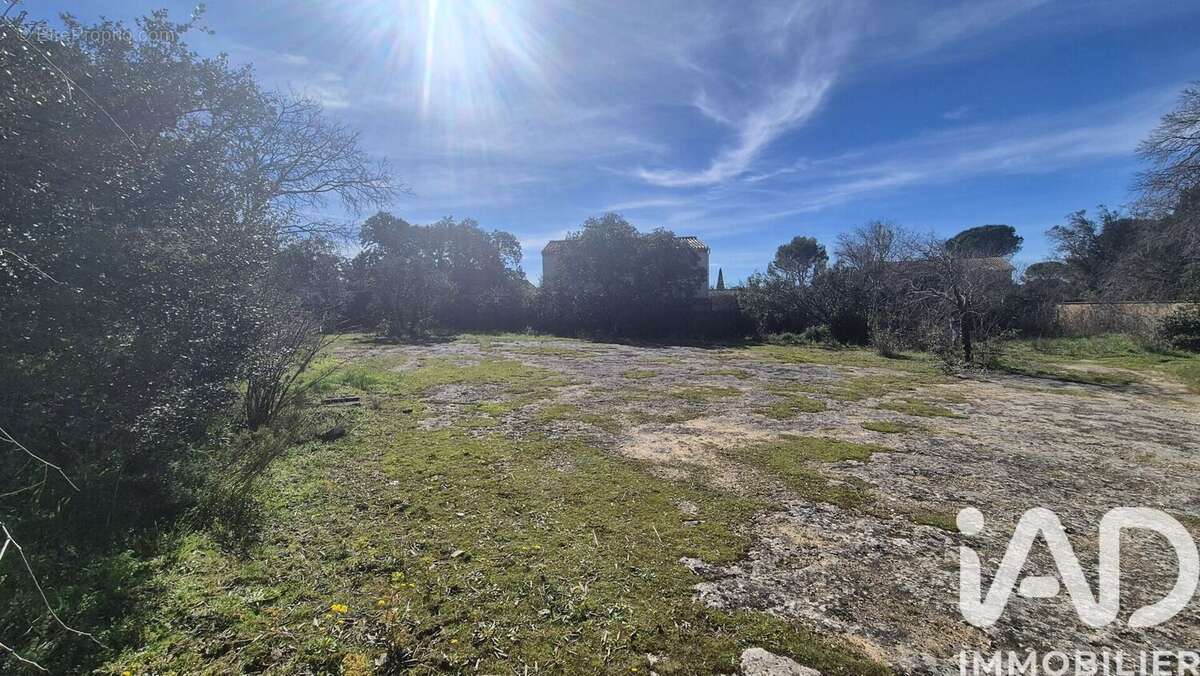 Photo 9 - Terrain à VERS-PONT-DU-GARD