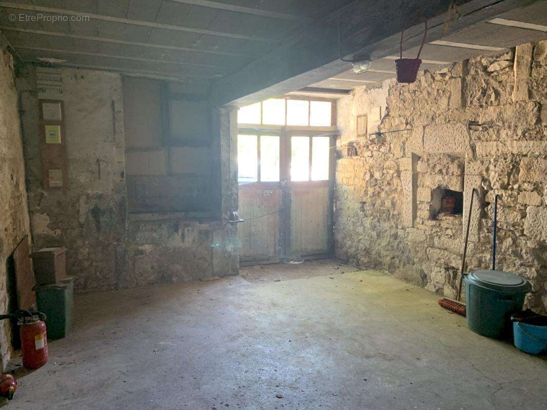 Maison de bourg/ tannay - photo 11