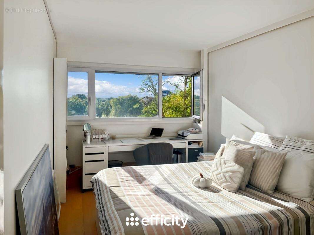 Appartement à CHENNEVIERES-SUR-MARNE