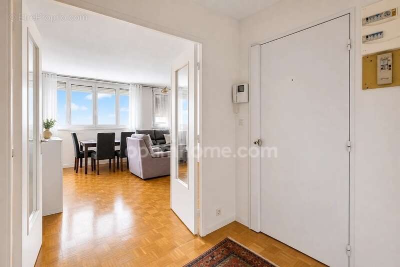 Appartement de 4 pièces de 86 m² à Lyon 3 - photo 6