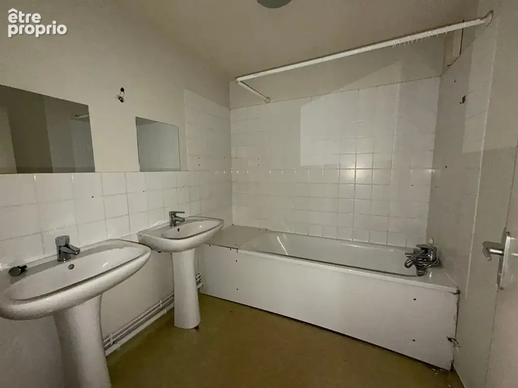 Appartement 5 pièces de 94 m² avec double terrasse et parking - Secteur Bartholdi - photo 10