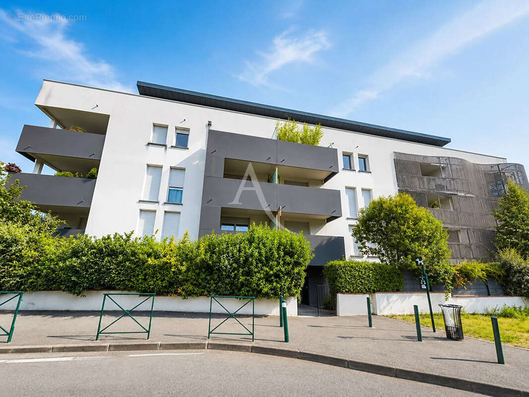 31300 TOULOUSE : Appartement T3 65m² + 2 terrasses + parking en sous-sol - photo 10