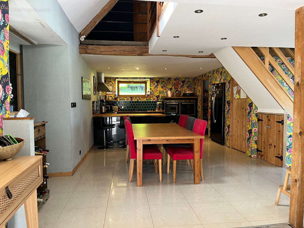 Maison à COUSSAC-BONNEVAL