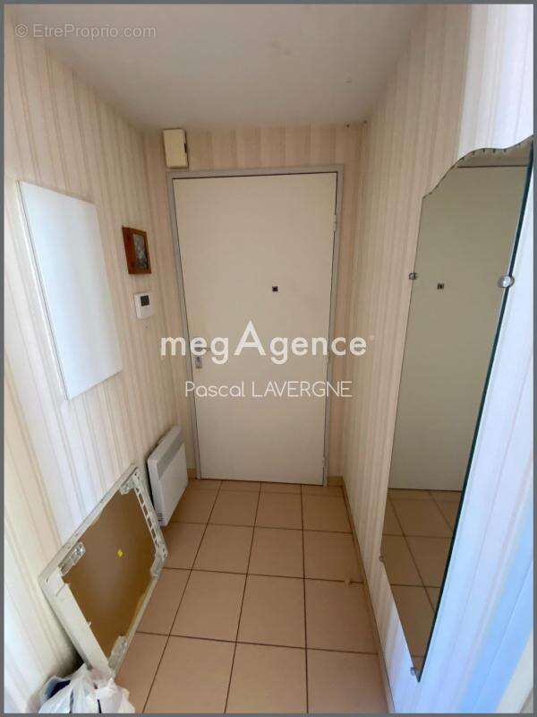 Appartement - Centre-ville de Saint-Gilles-Croix-de-Vie - photo 5