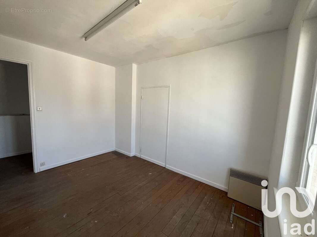 Photo 8 - Appartement à BRUAY-LA-BUISSIERE