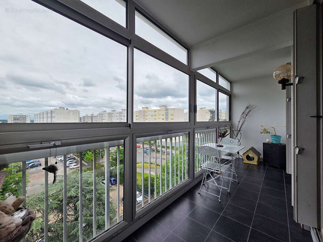 Appartement à VENISSIEUX