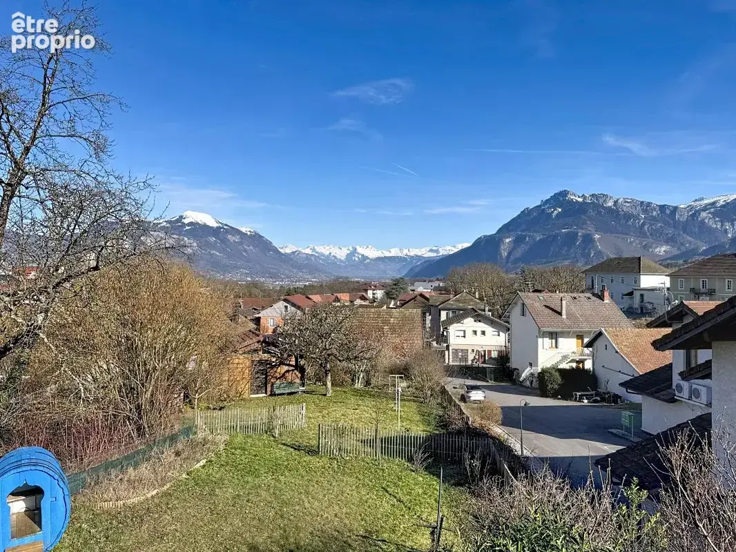 Maison 5 pièces 146 m² à vendre à La Roche-Sur-Foron (74800) - photo 2