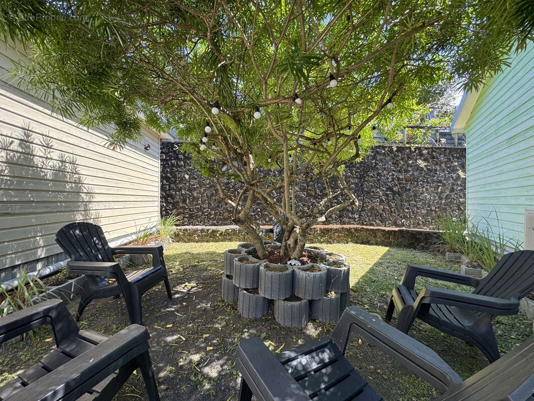 Maison à SAINT-PHILIPPE