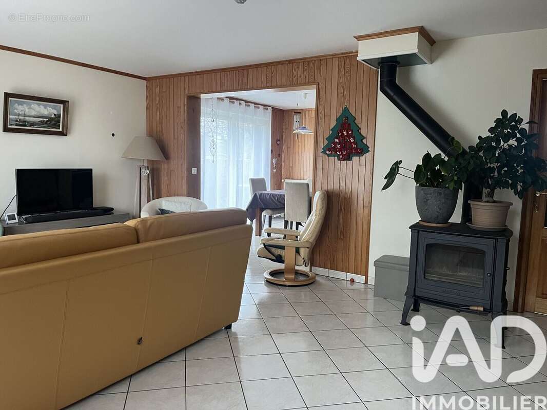 Photo 4 - Maison à LE SOURN