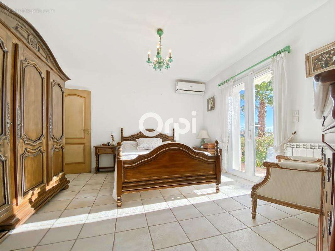 Maison à LA CADIERE-D&#039;AZUR