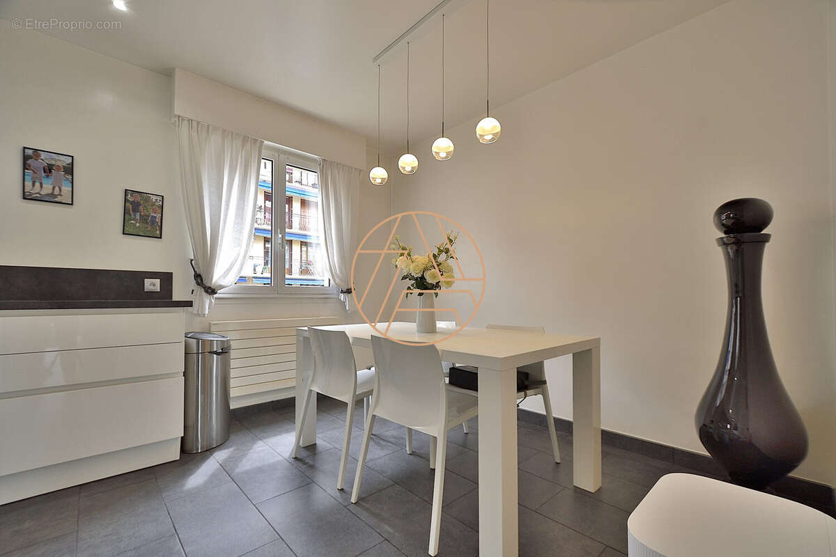 Appartement à SAINT-MAUR-DES-FOSSES