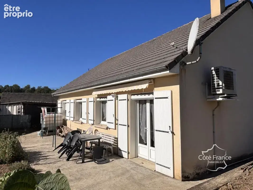 Photo Maison à Ayrens au prix de 159 000€