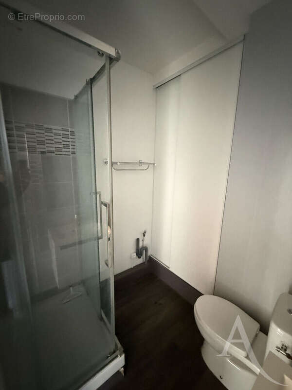 Beau T2 de 45 m2 en hyper-centre de CHATEAUROUX - photo 9