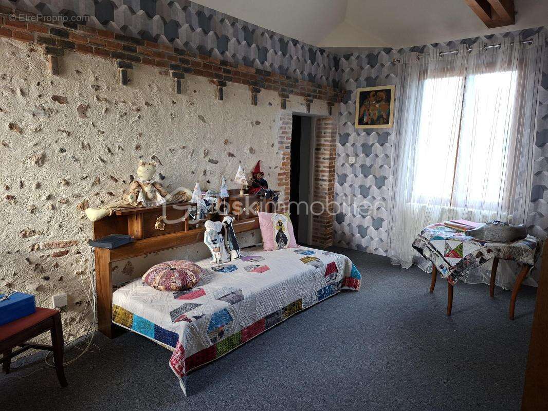 Maison à SAINT-BENOIT-SUR-LOIRE