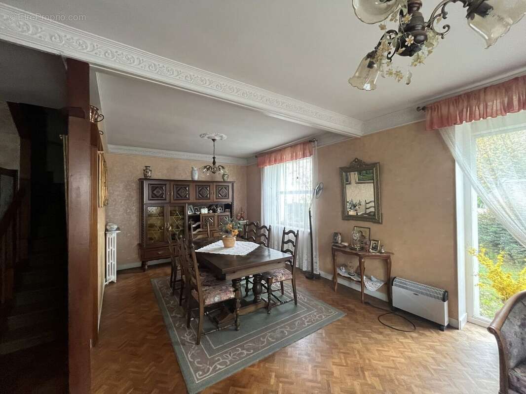 Maison à PLOERMEL