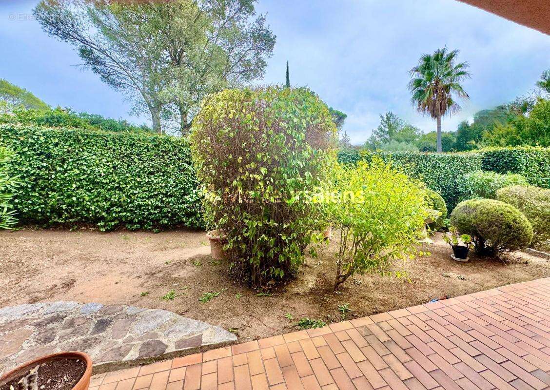 Maison à SAINT-RAPHAEL