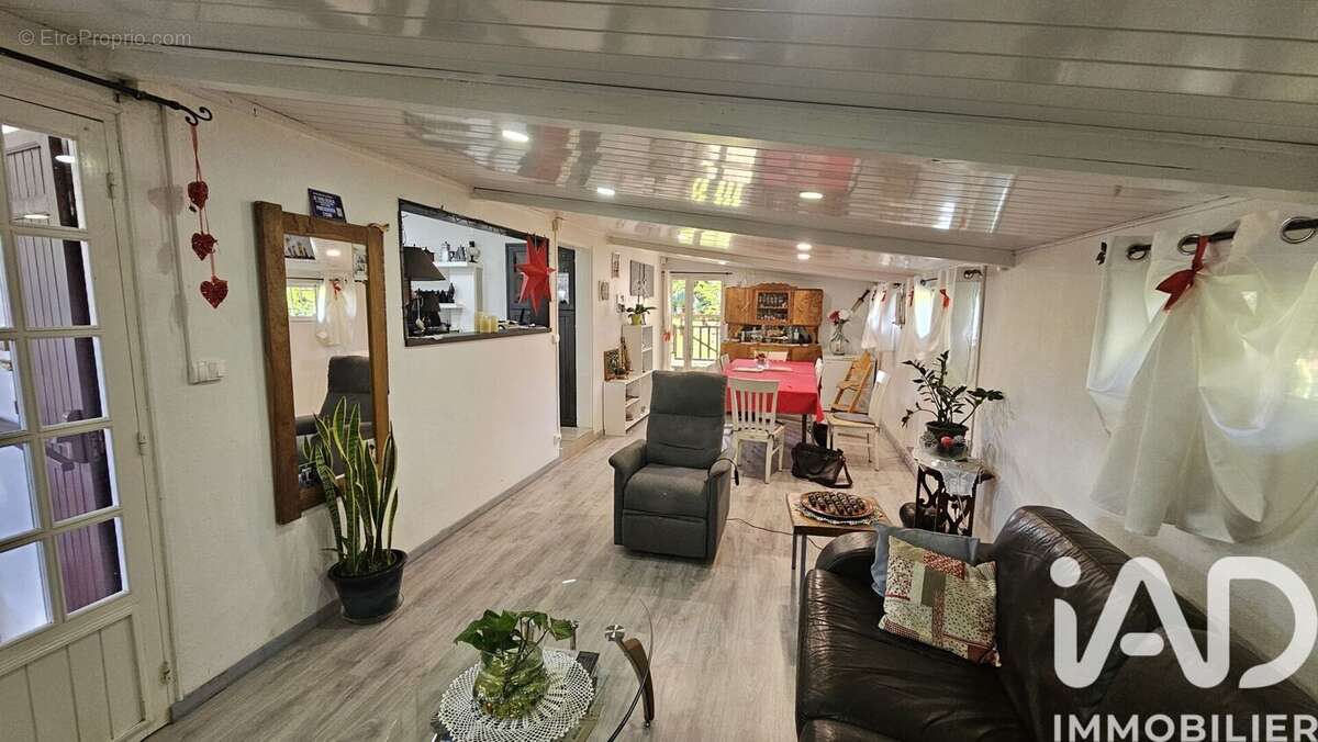 Photo 3 - Maison à LE TAMPON