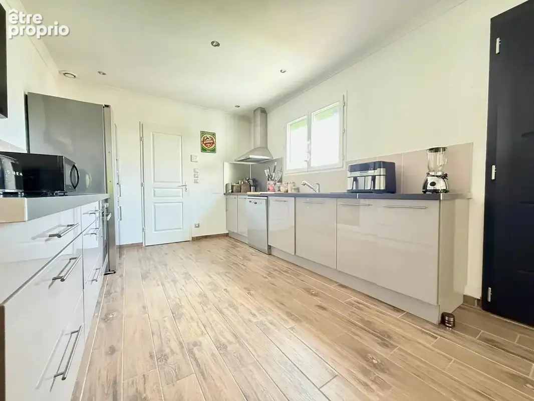 Maison 7 pièces 167 m² à vendre à Clarensac (30870) - photo 9